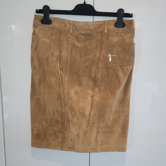 Vintage Danier Tan Suede Cargo Skirt Size 4 - Picture 2 of 7